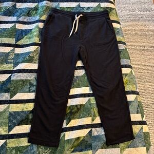 Buck Mason black straight leg sweatpants size XXL style 15018 retired